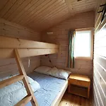 Campingplads Gullesfjord Camping *